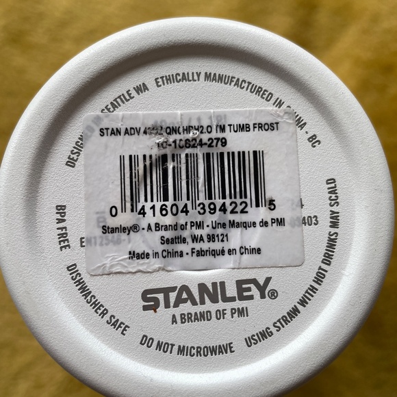 Stanley Tumbler White - Picture 4 of 12